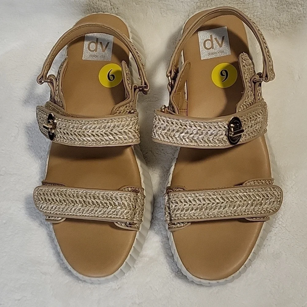 Dolce Vita Folley Tan Adjustable Strap Platform Sandal 2